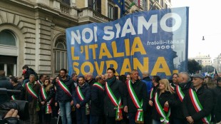 Italia sovrana la manifestazione a Roma promossa da Fdi