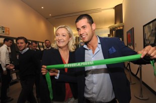 Marine Le Pen e il nuovo commissario dei Giovani Padani, Andrea Crippa