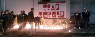 Un momento della commemorazione di Sergio Ramelli, il militante del Fronte della Giovent˘ mortalmente ferito il 29 aprile 1975, a Milano, 29 aprile 2015. ANSA/FABRIZIO CASSINELLI