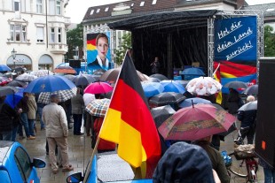 Un comizio dell'AfD tedesca per la candidatura al Bundestag di Alice Weidel