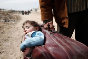 Il bimbo siriano nella valigia in fuga grazie ad un corridoio umanitario